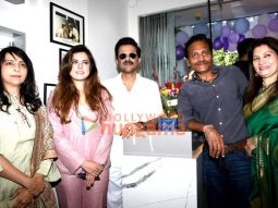 Photos: Anil Kapoor inaugurates his make up artist, Deepak Chauhan’s new salon in Vile Parle