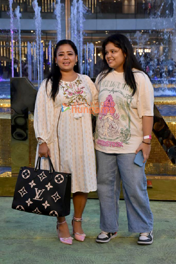 Nita Ambani Ka Xxx - Photos Celebs grace The Sound Of Music at the Nita Mukesh Ambani Cultural  Centre 223 (3) | Bharti Singh Images - Bollywood Hungama