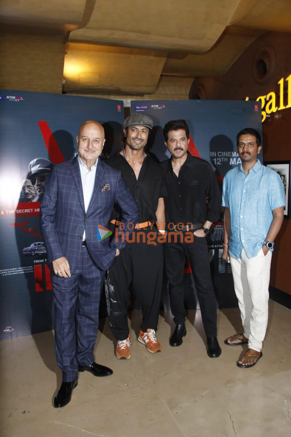 photos celebs grace the premiere of ib 71 5