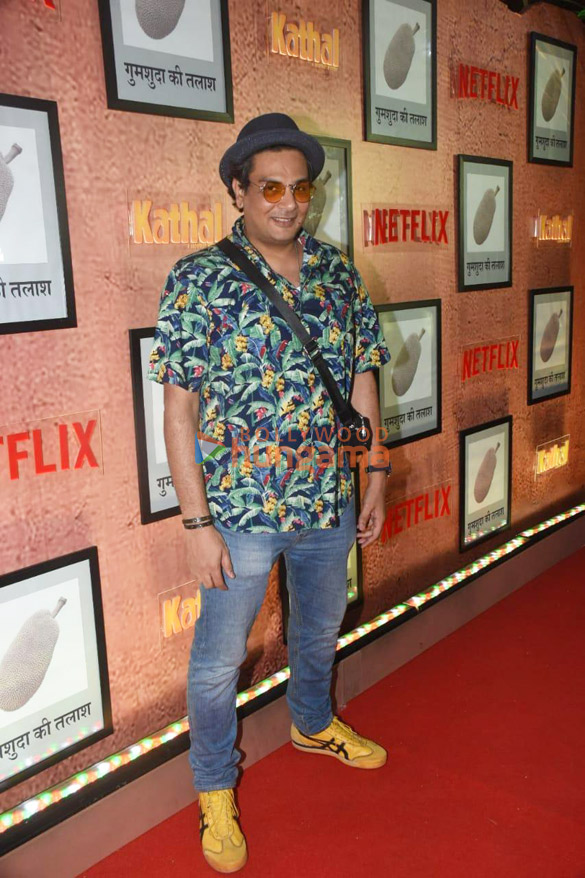 photos celebs grace the premiere of khatal 12
