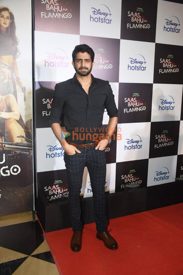 photos celebs grace the premiere of saas bahu aur flamingo 15