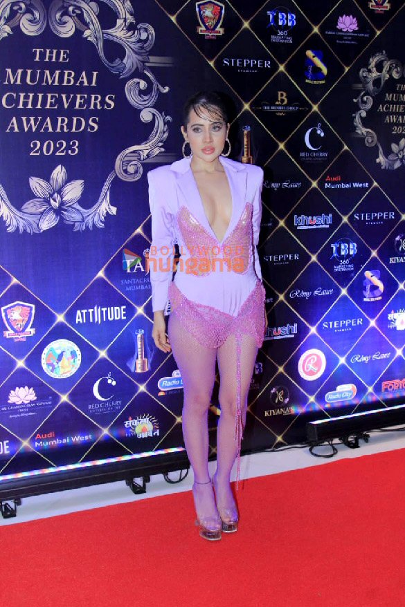 photos celebs snapped at the mumbai achievers awards 2023 11