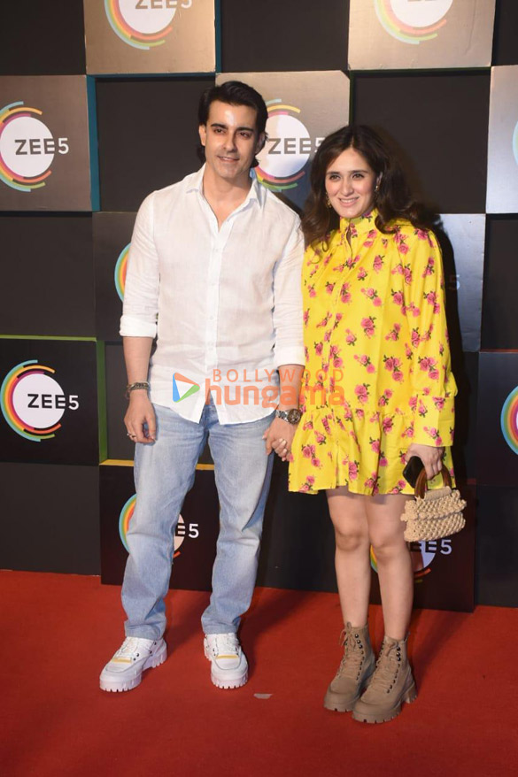 photos celebs snapped at the zee5 event in mumbai 5588 16