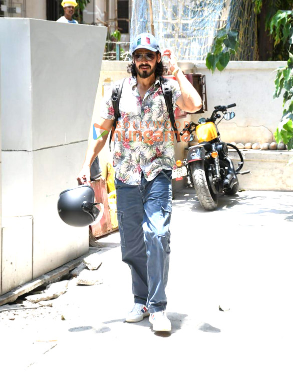 photos dino morea spotted at the exceed office 1