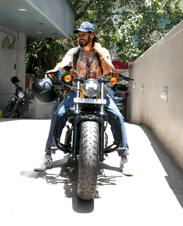 photos dino morea spotted at the exceed office 4