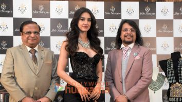 Photos: Disha Patani attends Shiv Narayan Jeweller’s press conference and fashion show