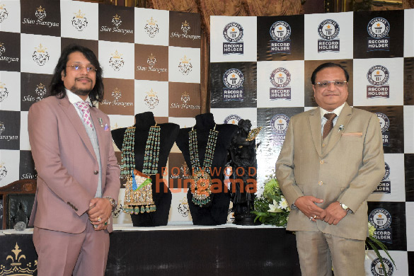 photos disha patani attends shiv narayan jewellers press conference and fashion show 3
