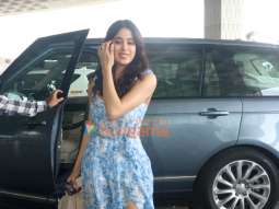 Photos: Janhvi Kapoor, Kareena Kapoor Khan, Saiee Manjrekar and others snapped at the airport