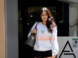 Photos: Janhvi Kapoor snapped at the gym in Bandra