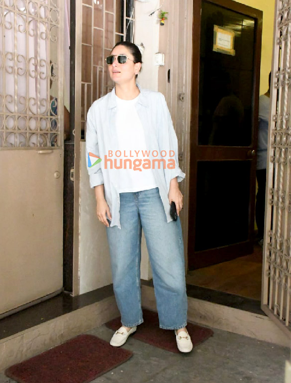 photos kareena kapoor khan spotted at a dubbing studio in bandra 3