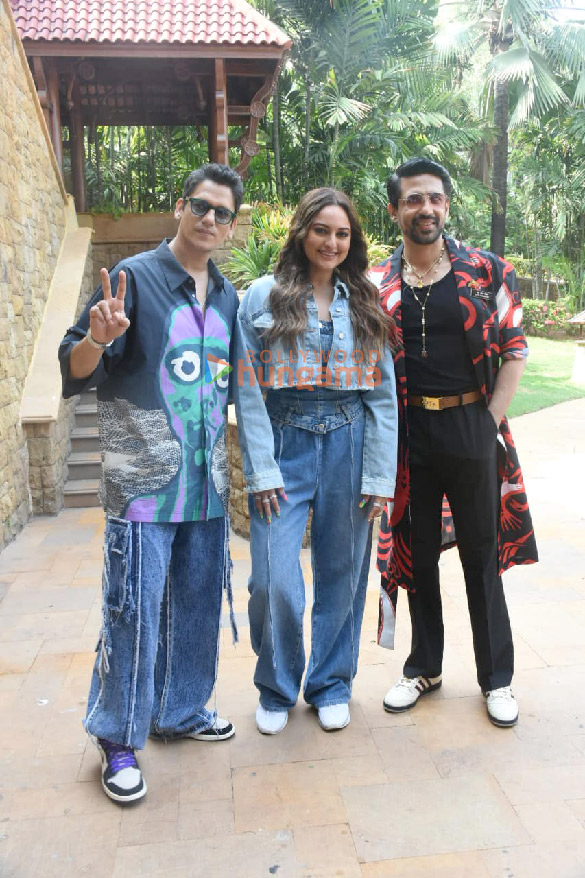 photos sonakshi sinha vijay varma and gulshan devaiah snapped promoting their web series dahaad 1
