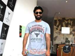 Photos: Vicky Kaushal snapped at the gym in Bandra