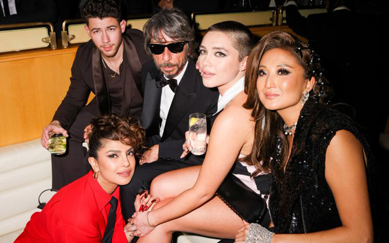 Priyanka Chopra and Nick Jonas hang out with Florence Pugh, Ashley Park at the Met Gala 2023 after-party, see photo 