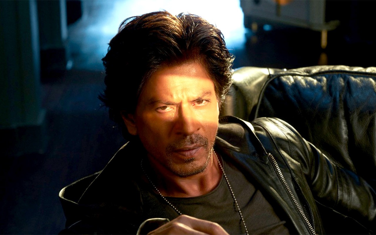 SCOOP: Shah Rukh Khan discussed Jawan release date with Karan Johar and Bhushan Kumar : Bollywood News