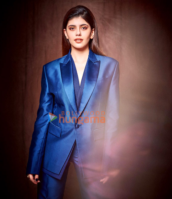 sanjana sanghi 1 147