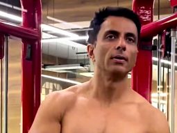 Sonu Sood flaunts his perfectly sculpted six pack abs