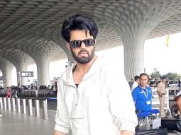 Tall & Handsome! Maniesh Paul gets clicked at the airport