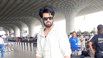 Tall & Handsome! Maniesh Paul gets clicked at the airport