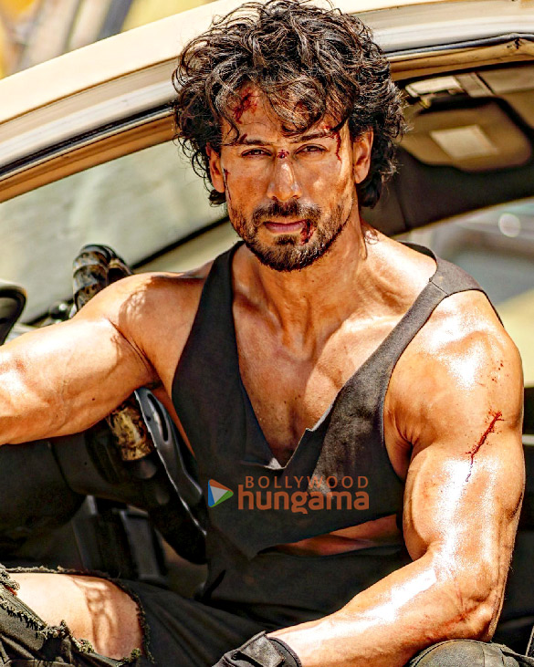 tiger shroff 2 30