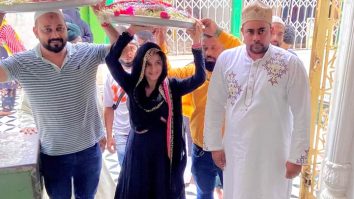Ameesha Patel pays a visit to Mahim Dargah ahead of Gadar 2 release