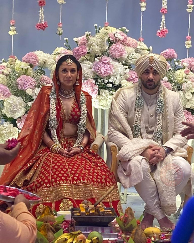 Karan Deol marries Drisha Acharya in dreamy wedding ceremony; Dharmendra, Sunny, Bobby, Abhay turn baaraatis, see inside photos and videos