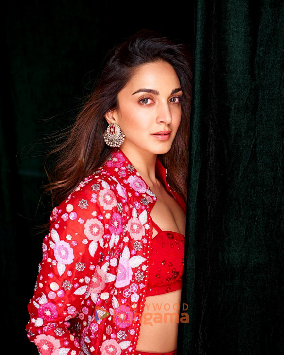 Kiara Advani Photos, Images, HD Wallpapers, Kiara Advani HD Images ...