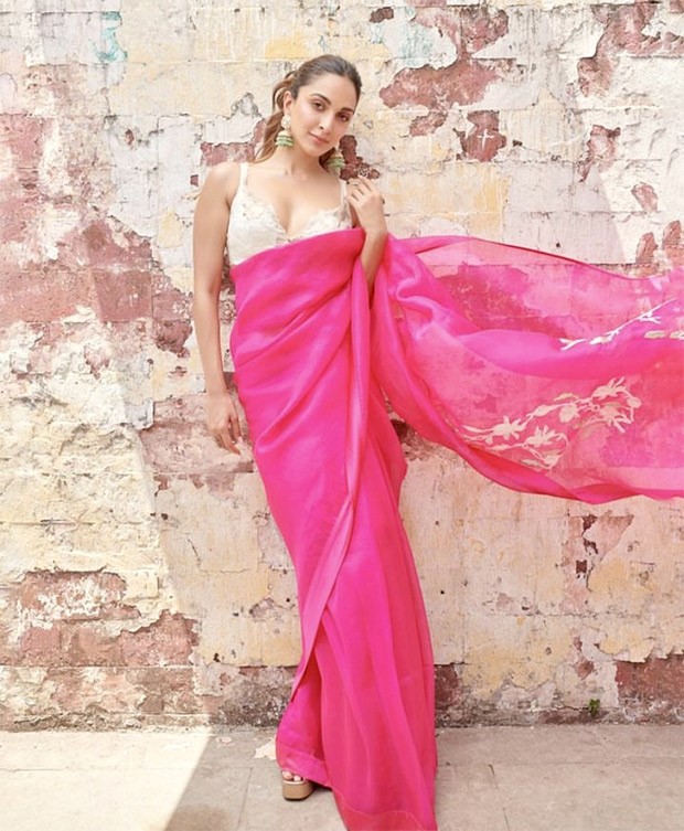 Kiara Advani paints the town pink in breath taking Rs.42,500 saree, adding a touch of glamour to the Satya Prem Ki Katha promotions
