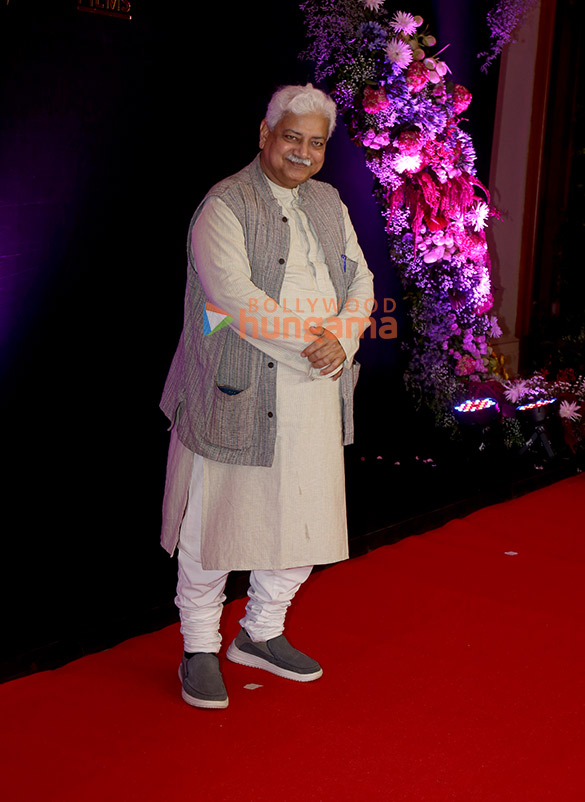 photos celebs attend zara hatke zara bachke success party 12