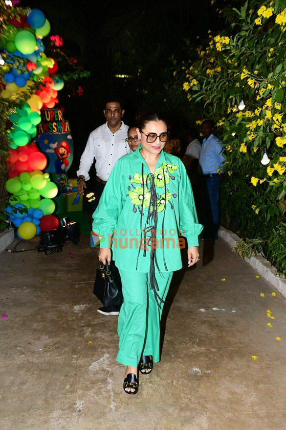 photos celebs grace tusshar kapoors son laksshyas birthday party 1 2