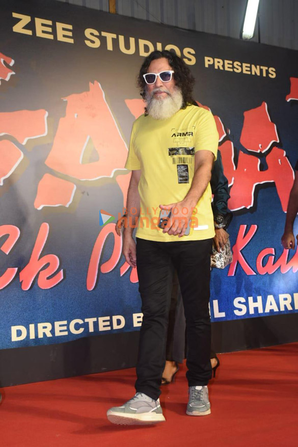 photos celebs grace the premiere of gadar ek prem katha 7