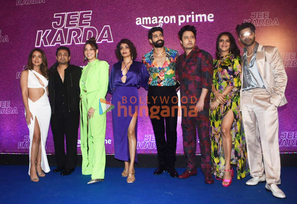 photos celebs grace the premiere of jee karda 899 14