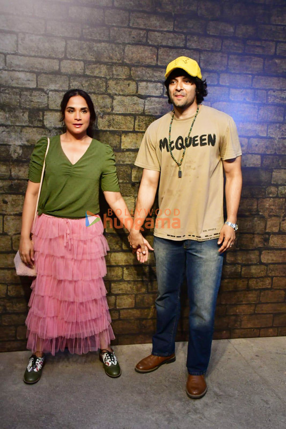 photos celebs grace the special screening of kandahar more 2