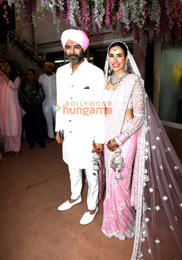 photos celebs grace the wedding ceremony of actress sonnalli seygall and hotelier ashesh sajnani 18