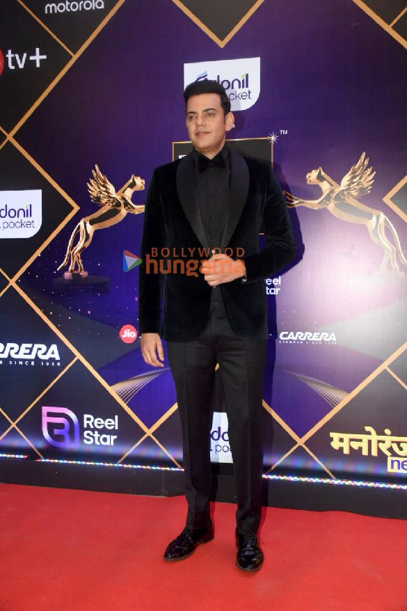 photos dia mirza kubbra sait and others snapped at iwm buzz digital awards season 5 6