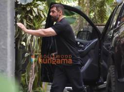 Photos: John Abraham snapped outside Maddock Films office