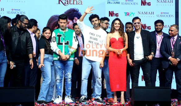 photos kartik aaryan and kiara advani snapped at the musical concert of satyaprem ki katha 3