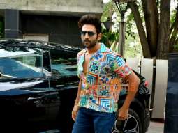 Photos: Kartik Aaryan snapped in Andheri