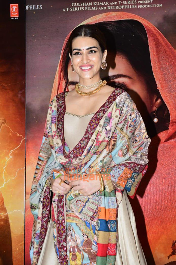 Photos: Kriti Sanon snapped promoting her film Adipurush