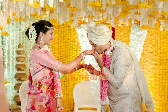 photos madhu mantena and ira trivedis snapped during their wedding 3