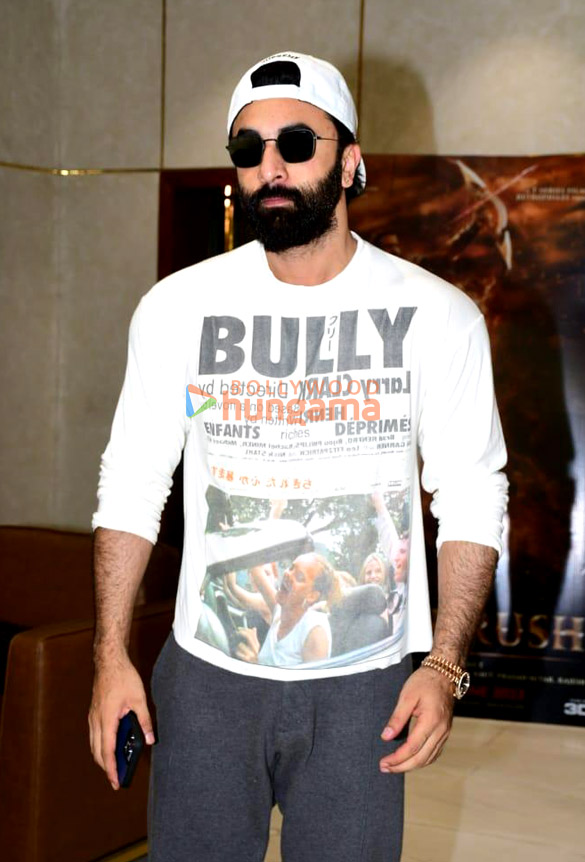 photos ranbir kapoor snapped at t series in andheri 3