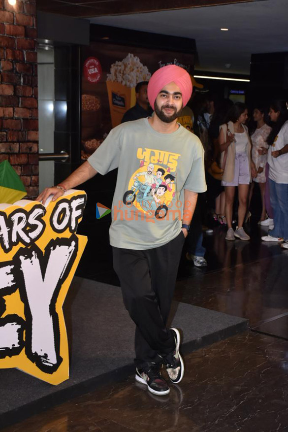 photos richa chadha ali fazal pulkit samrat varun sharma manjot singh and director mrigdeep singh lamba celebrate 10 years of fukrey 4