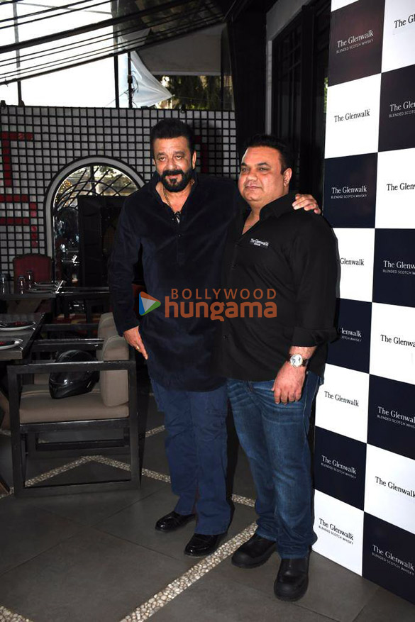 photos sanjay dutt spotted in khar 2 2