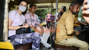 Photos: Shraddha Kapoor snapped taking an auto rickshaw ride