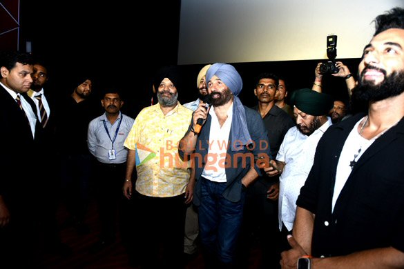 photos sunny deol attends gadar ek prem katha screening at pvr nehru place in new delhi 3