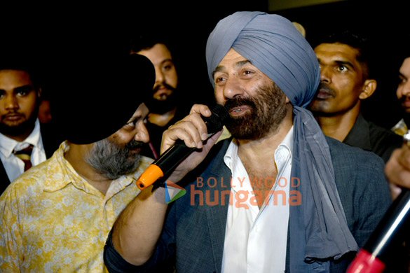 photos sunny deol attends gadar ek prem katha screening at pvr nehru place in new delhi 4