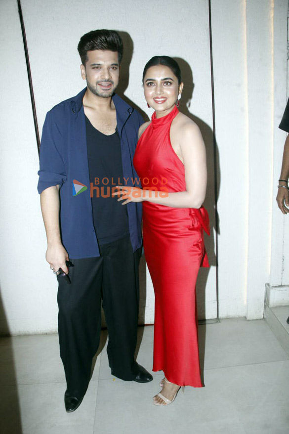 photos tejasswi prakash and karan kundra snapped at akina in bandra for birthday celebration 2