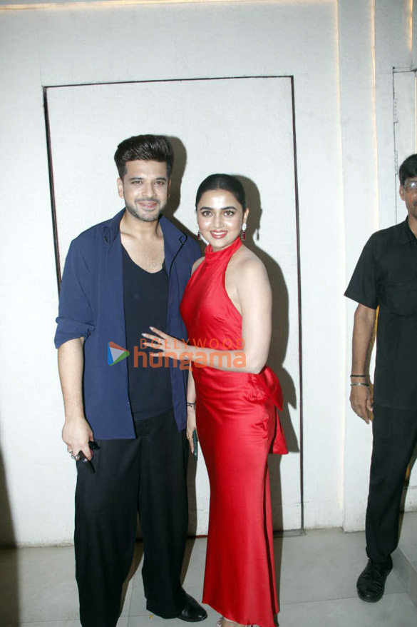 photos tejasswi prakash and karan kundra snapped at akina in bandra for birthday celebration 3