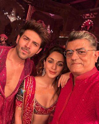 Satyaprem Ki Katha on the sets