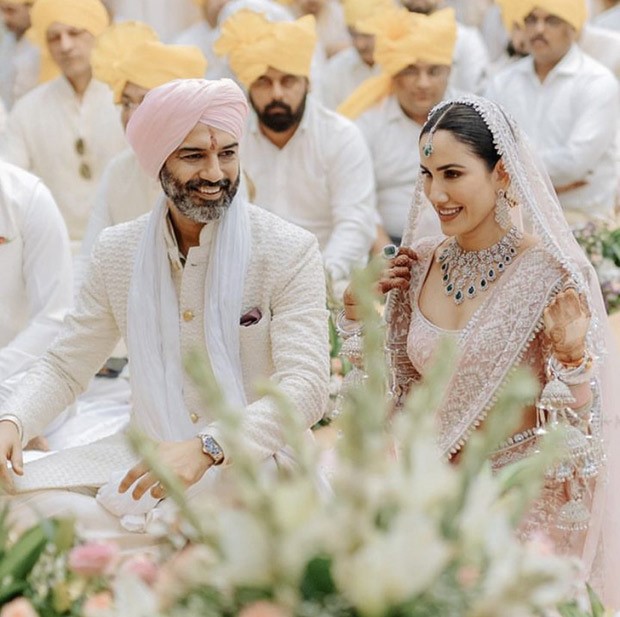 Sonnalli Seygall glows in blush pink saree and emeralds, embracing eternal love on her wedding Day