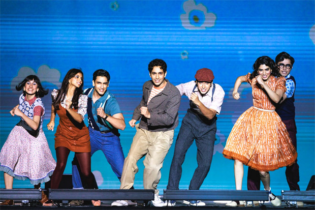 The Archies: Suhana Khan, Agastya Nanda, Khushi Kapoor and the entire cast perform ‘Sunoh’ for the first time at São Paulo in Brazil, watch video The Archies: Suhana Khan, Agastya Nanda, Khushi Kapoor and the entire cast perform ‘Sunoh’ for the first time at São Paulo in Brazil, watch video